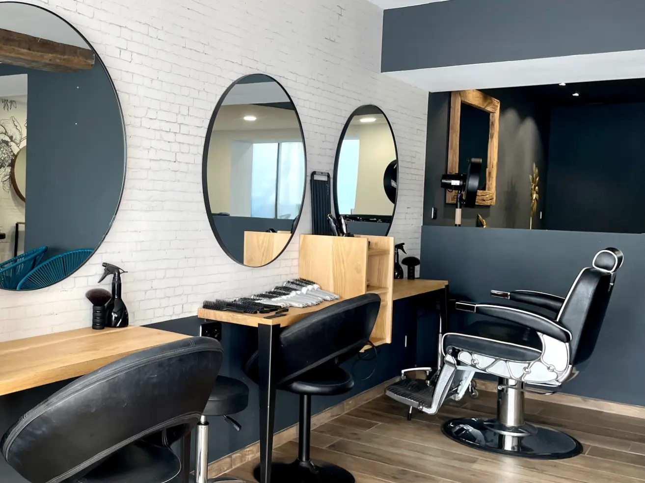 Salon de coiffure centre ville d'Avrillé - Elégance groupe