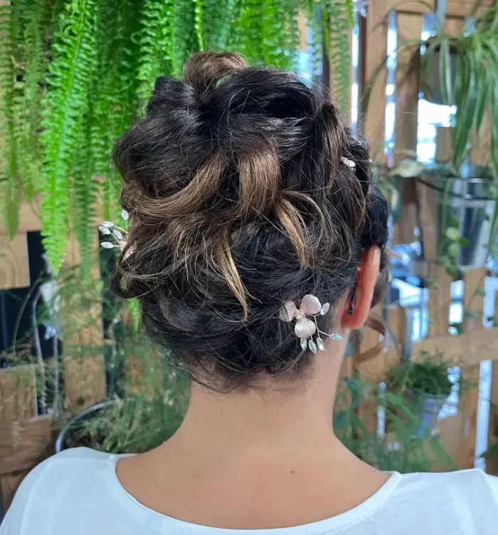 elegance-groupe-salon-coiffure-trelaze (4) elegance-groupe-salon-coiffure-trelaze (4)